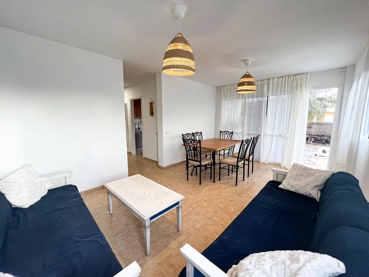 Gospodarstwo wiejskie Pensjonat La Milagrosa Surf House & Cowork Lajares
